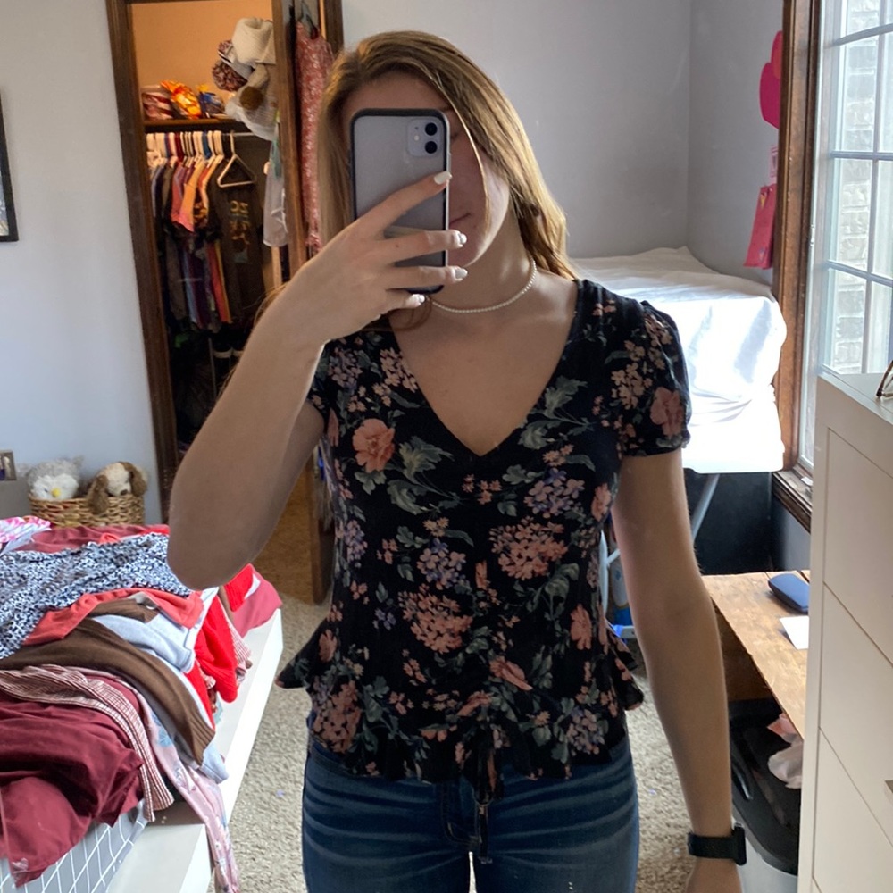 floral shirt